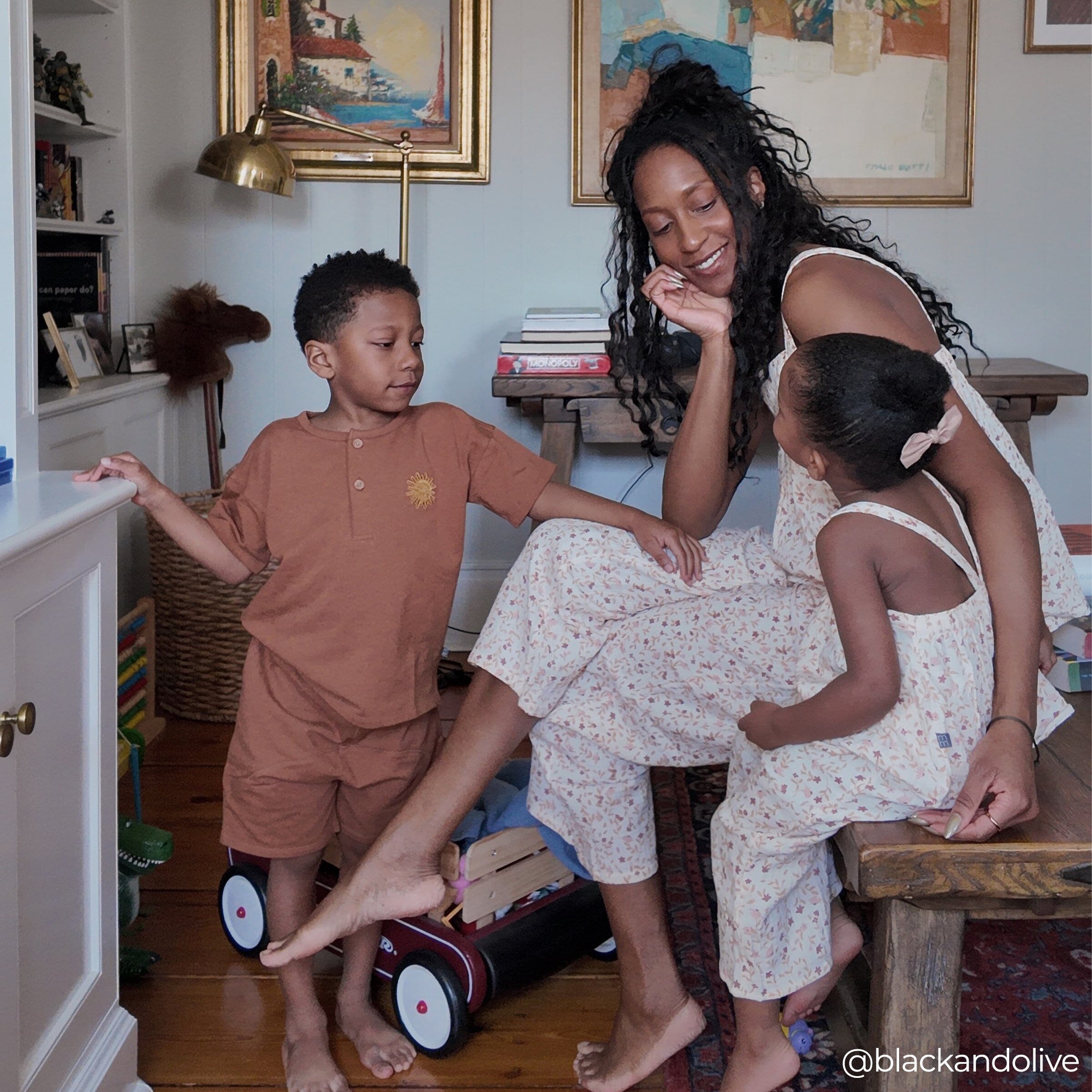 2-Piece Infant & Toddler Girls Beige Vine Floral Cropped Pants Set - Image 5