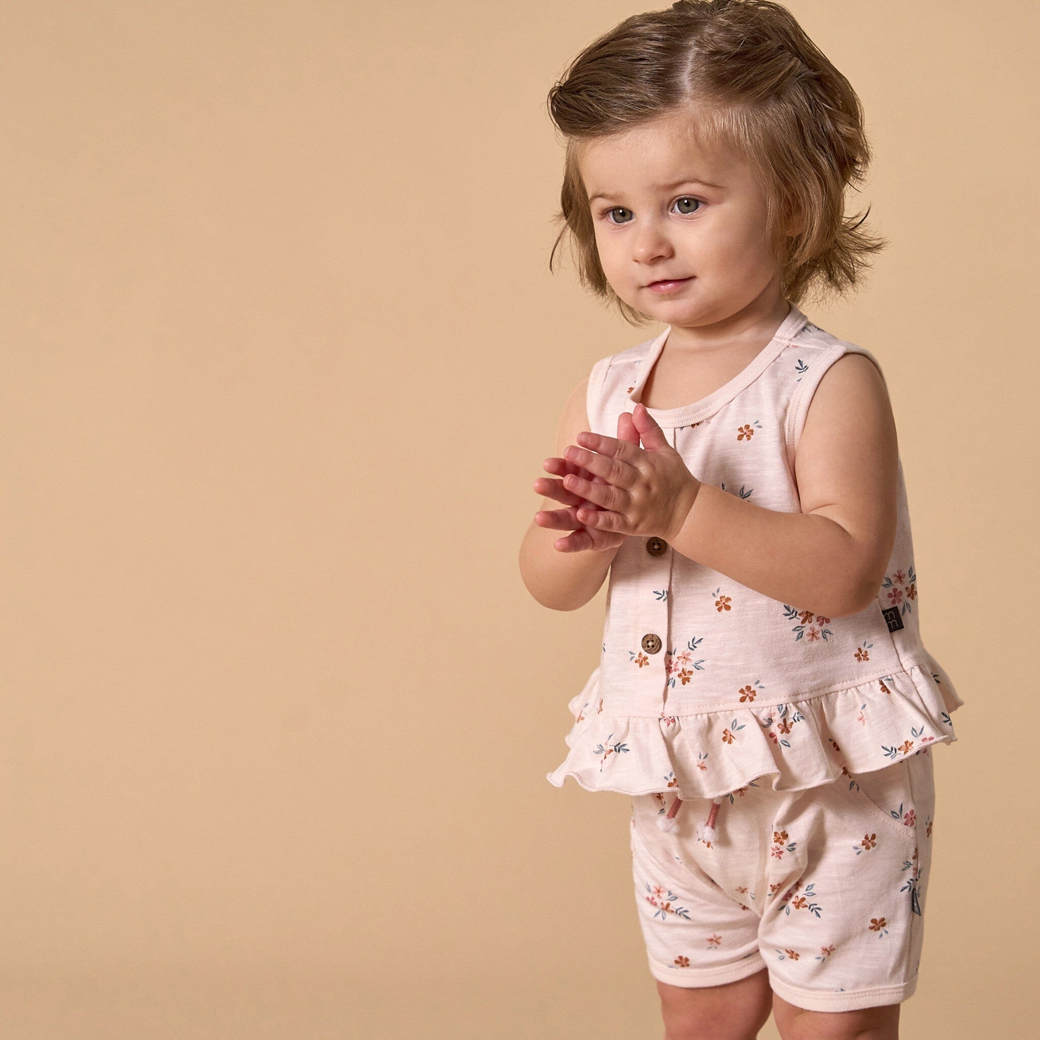 4-Piece Baby Girls Flower Bunches Sleeveless Peplum Tops and Shorts Set - Image 2