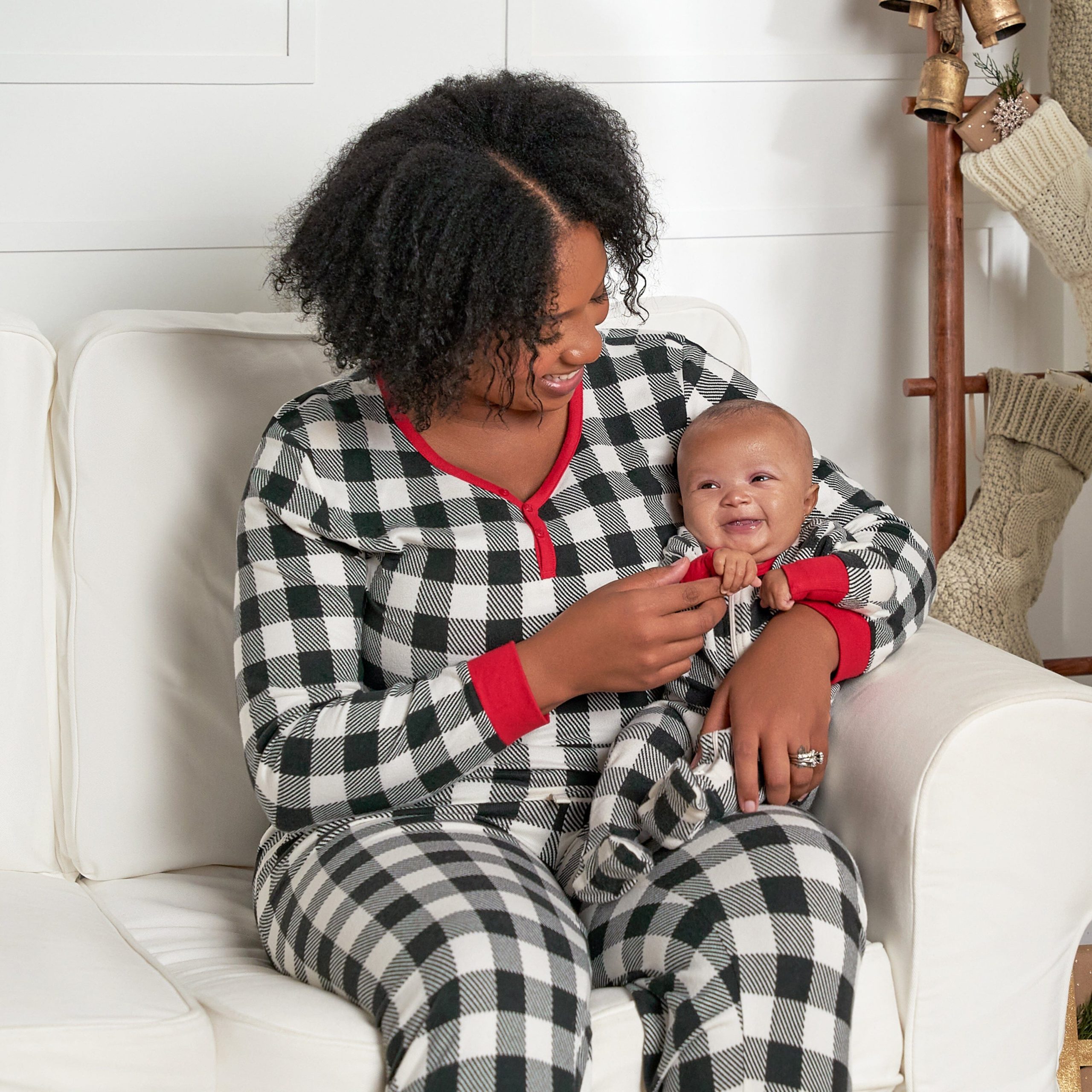 Women’s 2-Piece Hacci Buffalo Plaid Pajama Set - Image 4