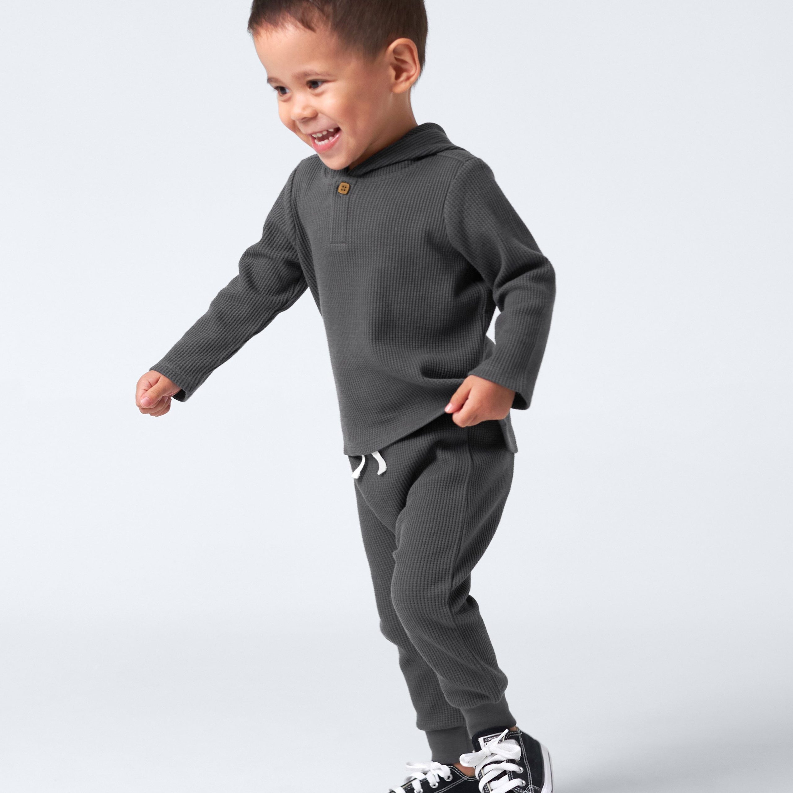 2-Piece Infant & Toddler Boys Charcoal Waffle Hoodie & Jogger Set - Image 3