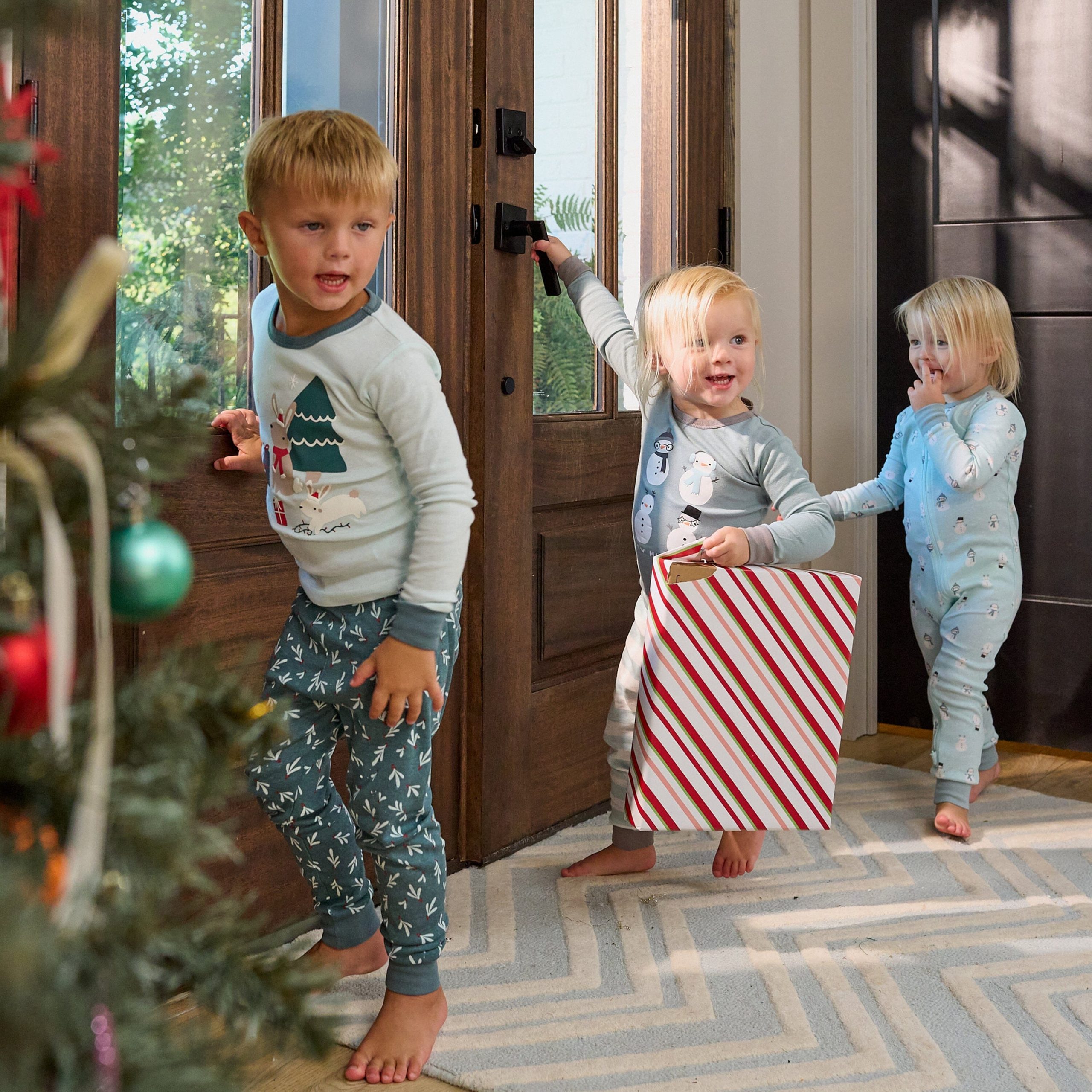 2-Pack Infant & Toddler Snowman Stripe Snug Fit Footless Pajamas - Image 4