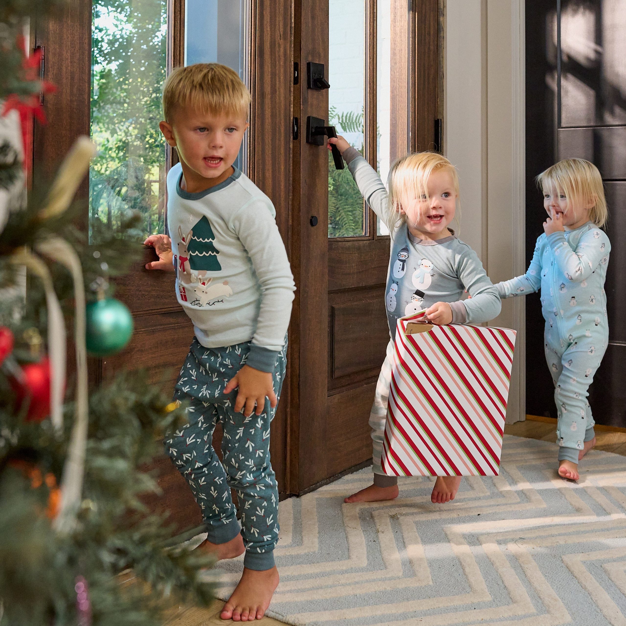 2-Piece Infant & Toddler Girls Mistletoe Snug Fit Pajama Set - Image 2