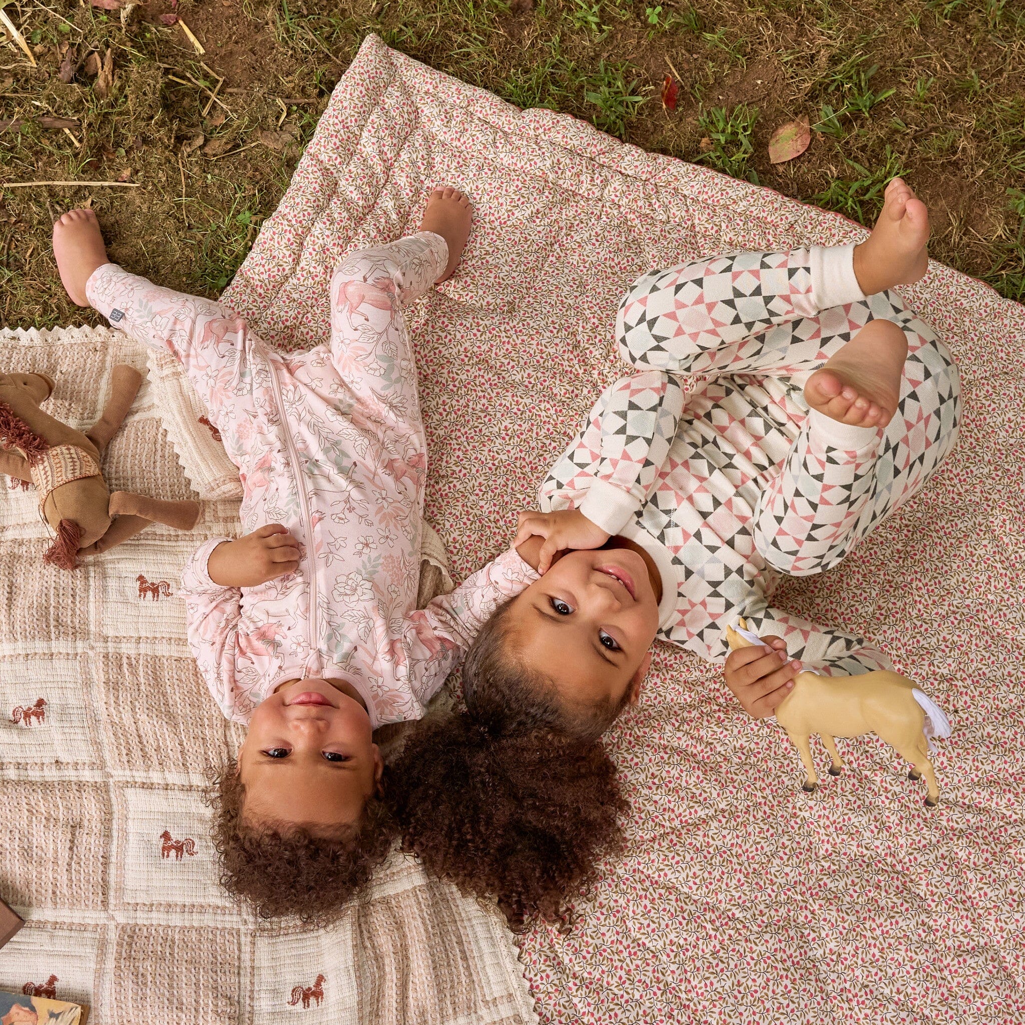 2-Piece Girls Mosaic Snug Fit Pajama Set - Image 4