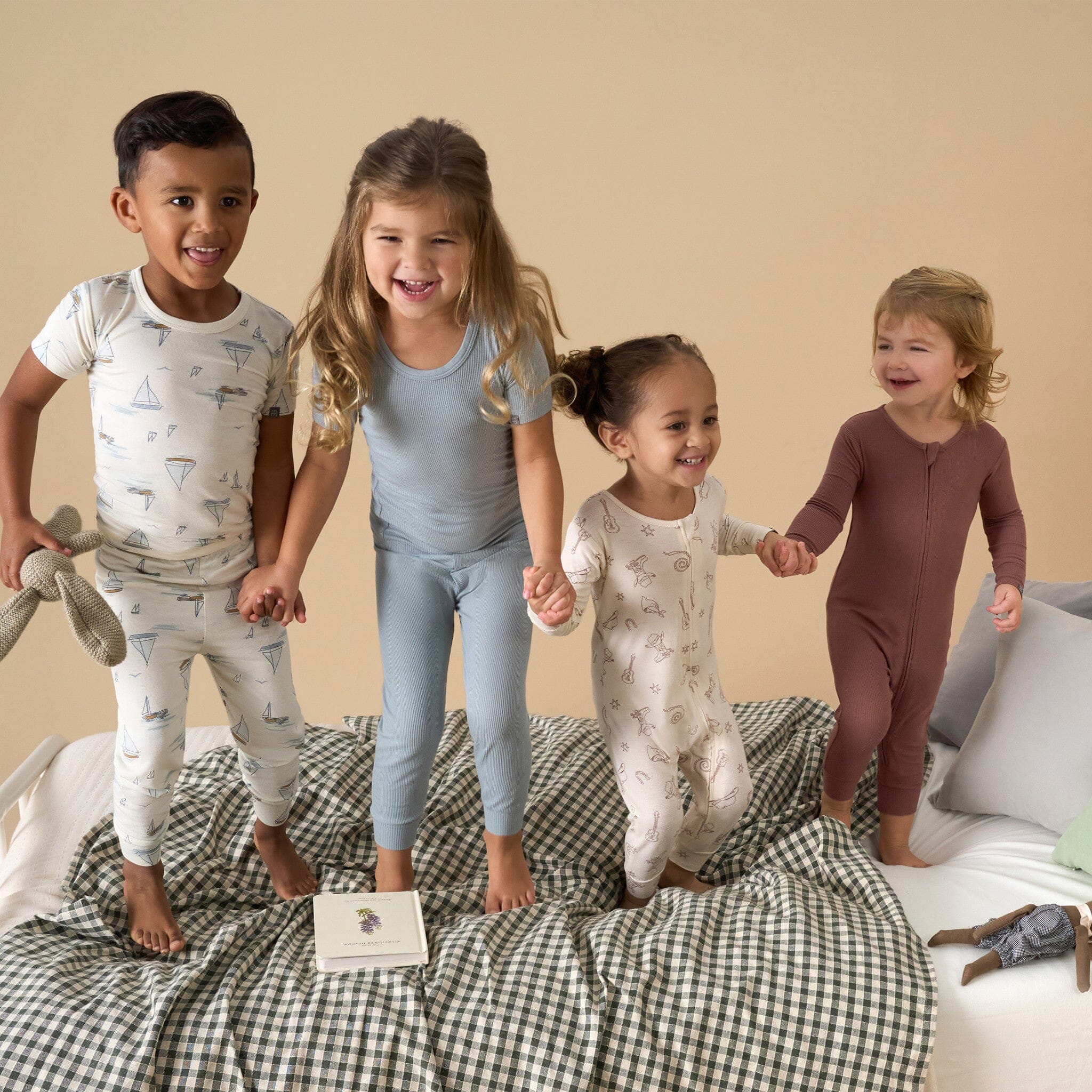 2-Pack Baby & Toddler Neutral Beige Cowboy Viscose Snug Fit Footless Pajamas - Image 2
